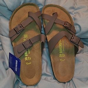 Birkenstock Mayari Eur 39 BNWT - no box